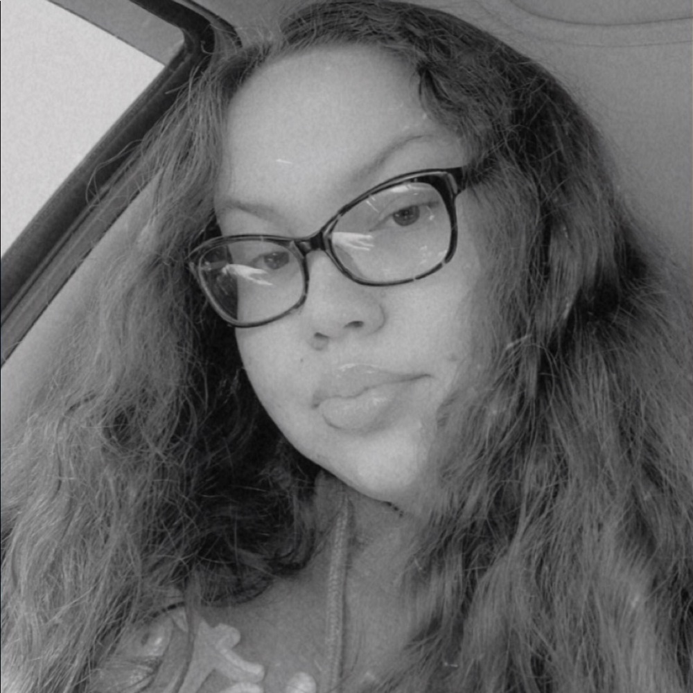 Meet your Posher, Breanna